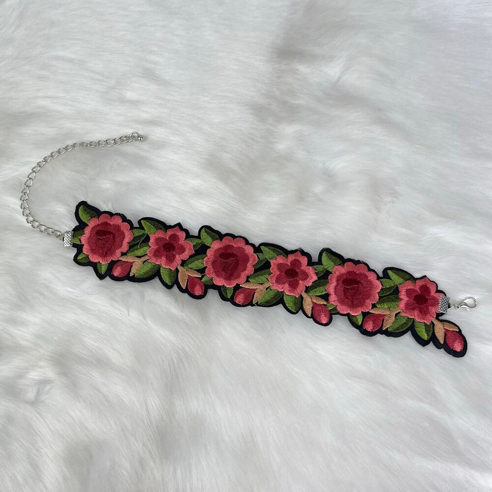 Embroidered Floral Patch Choker Necklace Pink Green Black Adjustable NWOT